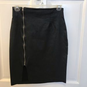 Black leather pencil skirt with slit! Medium